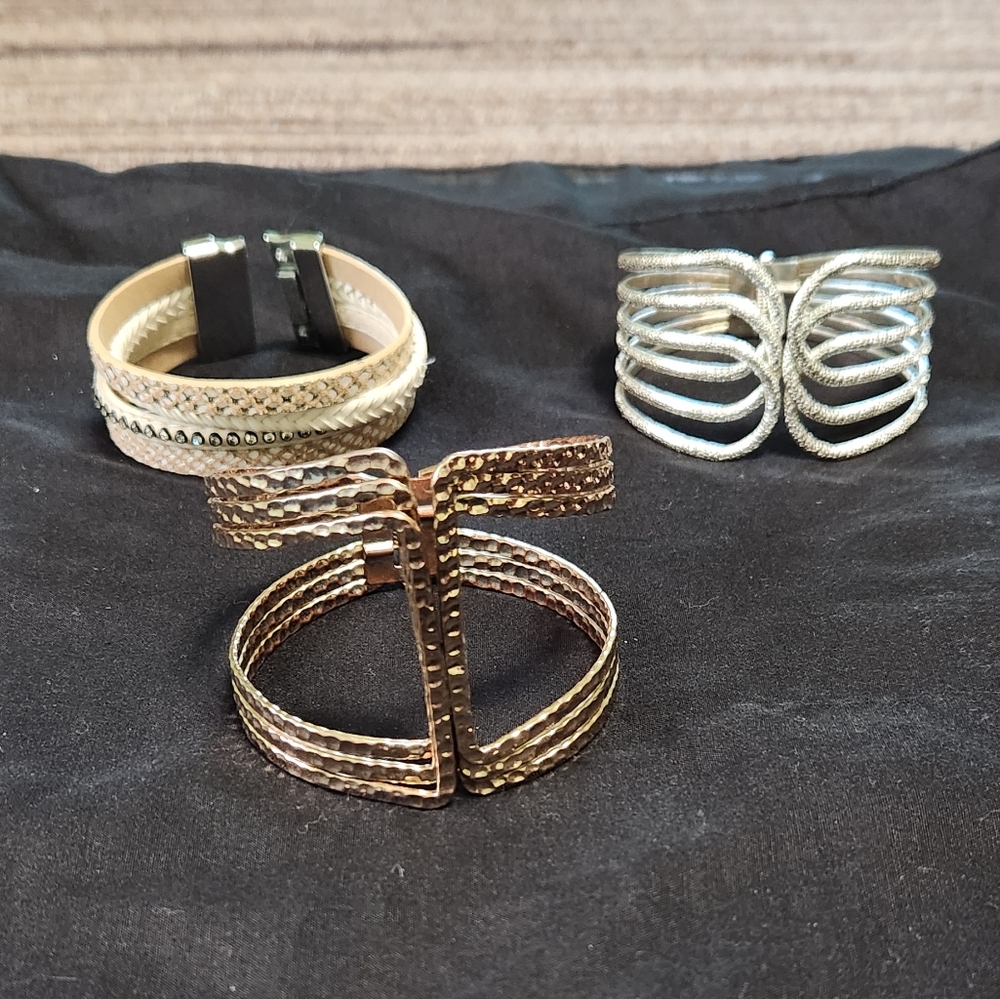Women's Bracelet Set (3), Silver, Gold & Leather